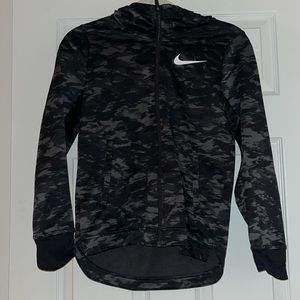 Youth Nike Basketball Hoodie - Black Size Large